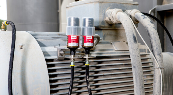 Preventive vs Predictive Lubrication: What’s the Real Difference?