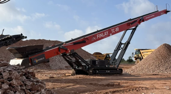 Lubrication and Production Uptime: How Consistency Reduces Downtime