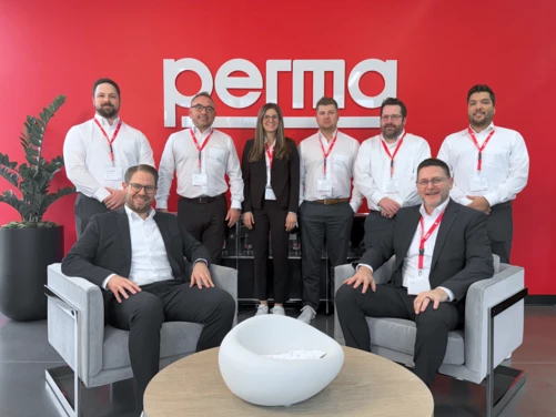 a group photo of the perma CONNECTED SOLUTIOS team