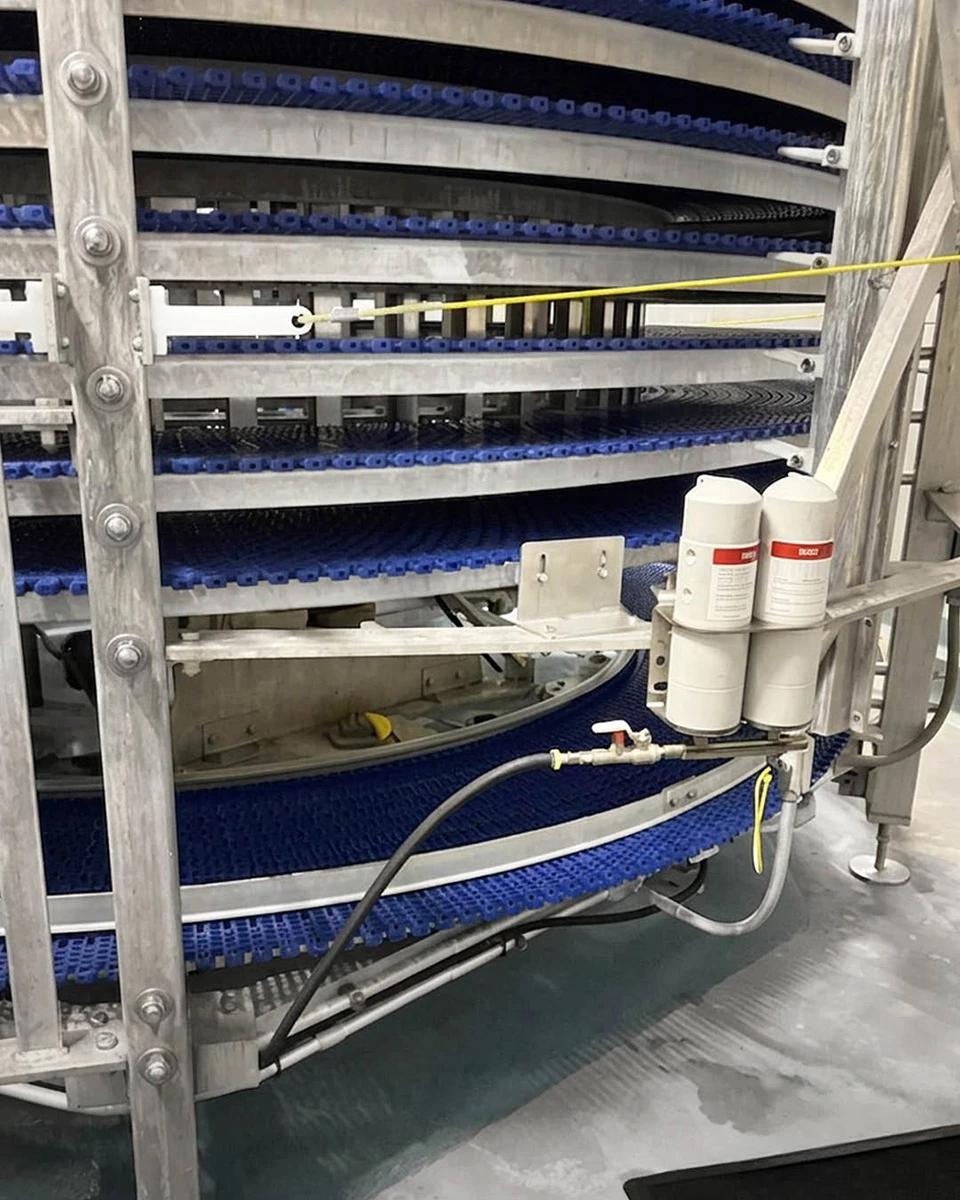 perma connected lubrication system supporting remote monitoring