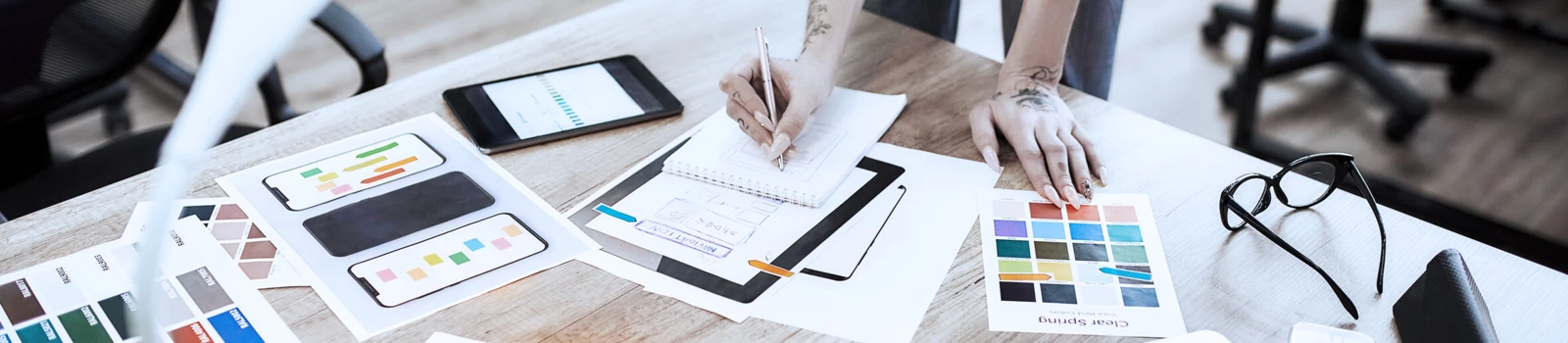 AZUBI MEDIENGESTALTER – DIGITAL & PRINT (mIwId)